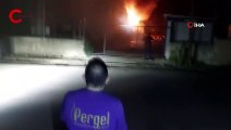 Toz boya fabrikası alev alev yandı: 1 saatte söndürüldü!