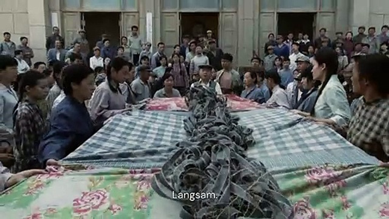 Eine Sekunde Trailer OV