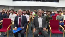 TUA Başkanı Yıldırım üniversitelilere Milli Uzay Programı'nı anlattı
