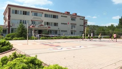 Buca Atatürk Spor Lisesinde "madalyalı sporcular" yetişiyor
