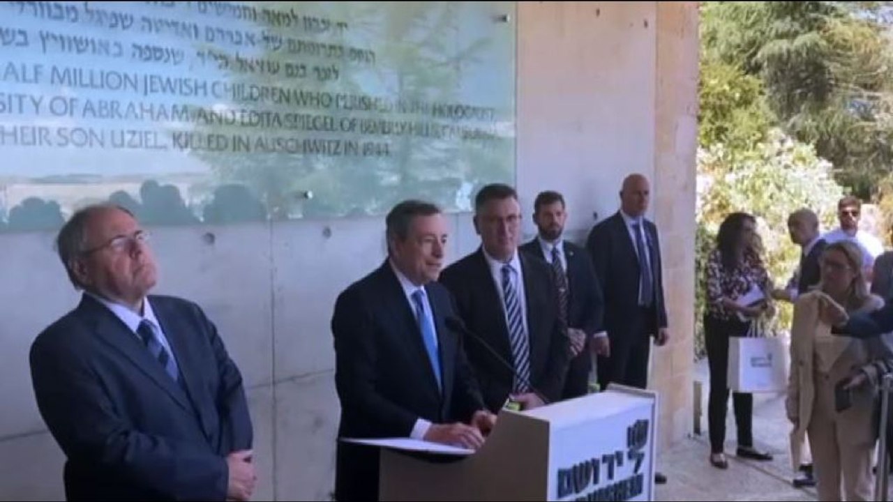 Draghi a Yad Vashem: Italia impegnata contro odio e per pace