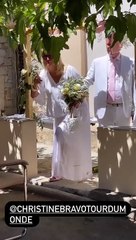 下载视频: Christine Bravo sublime mariée en Corse avec son époux Stéphane Bachot, 11 juin 2022