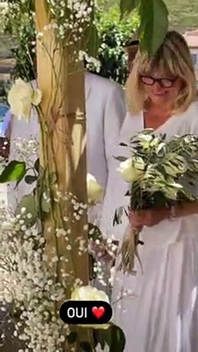 Christine Bravo sublime mariée en Corse avec son époux Stéphane Bachot, 11 juin 2022