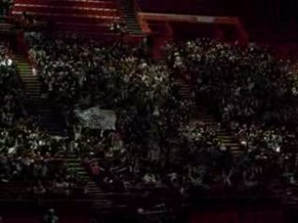 Hysterie dans la salle