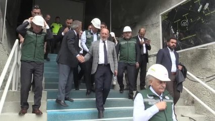 Bakan Kirişci ve AK Parti'li Yıldırım, Yusufeli Barajı'nda gazetecilerin sorularını yanıtladı