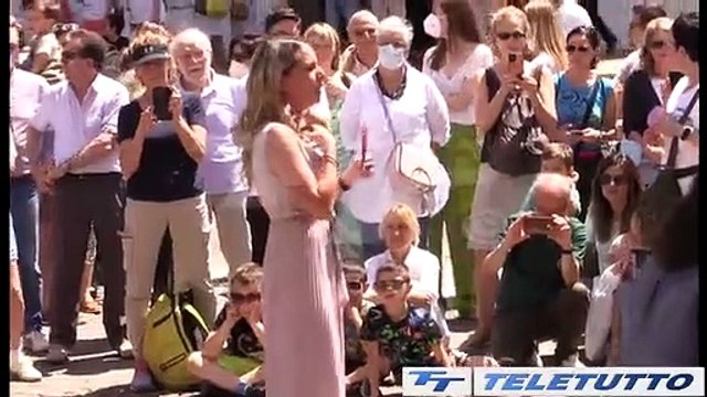 Video News - LA FESTA DELL'OPERA COLORA LA CITTA'