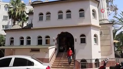 Yazıklar olsun... Namaz kılma bahanesi ile girdiği camiden bilgisayar ve para çaldı