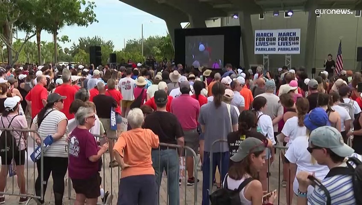 Les Américains dans la rue contre les armes : cortèges pour un meilleur encadrement des armes à feu