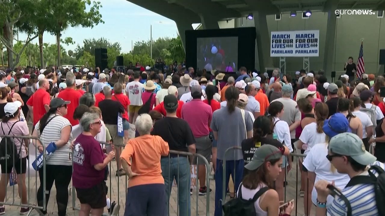 "March of our lives": gli Stati Uniti marciano contro le armi da fuoco. Ma il Congresso che farà?