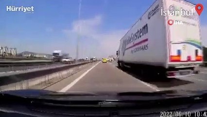 Pendik’te TEM Otoyolu'nu savaş alanına çeviren kazanın kamera görüntüleri ortaya çıktı