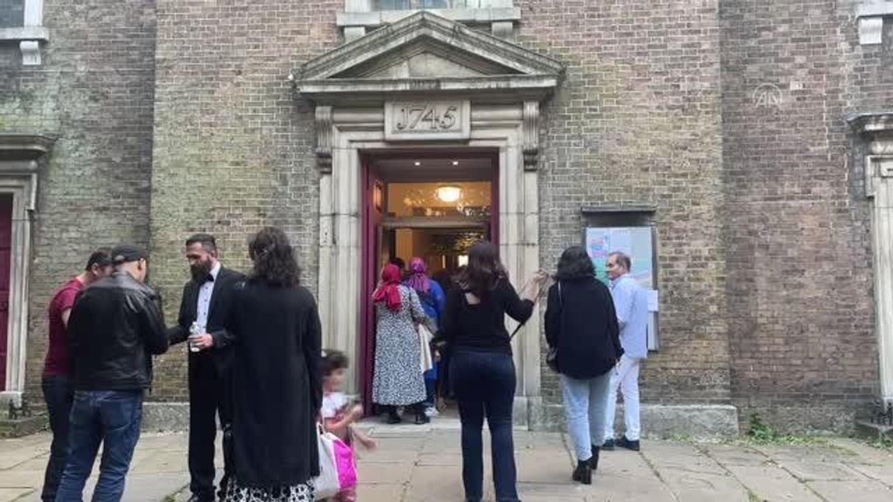 Londra Türk Sanat Müziği Korosu yaz konseri düz...
