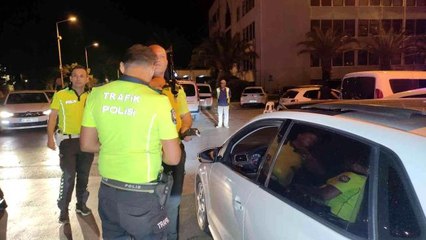 Alanya'da trafik denetimlerinde sürücüler cezadan kurtulmak için bin bir bahane üretti