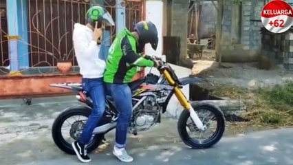 Kejadian lucu yg bikin ngakakkk.......