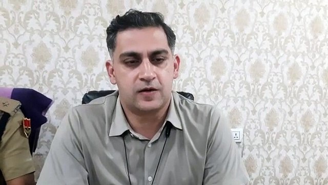 वकील आत्मदाह मामला: 40 लाख रुपये के मुआवजे व सरकारी नौकरी की मांग पर बनी सहमति, 44 घंटे बाद उठा शव