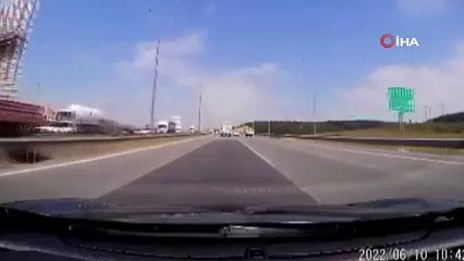 TEM otoyolunu savaş alanına çeviren kazanın kamera görüntüleri ortaya çıktı