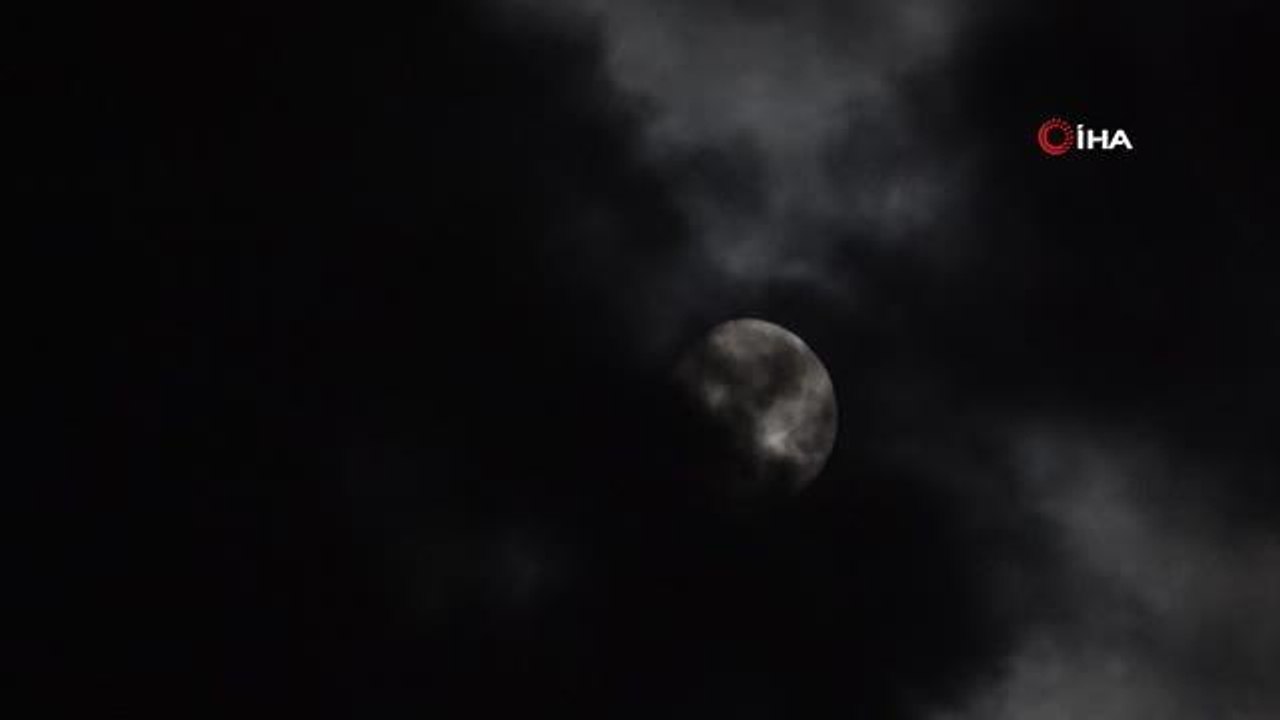 Cilo Dağları manzarasıyla dolunay mest etti