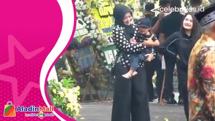 Jelang Kedatangan Jenazah Eril, Atalia Sempat Bermain dengan Anak Bungsunya