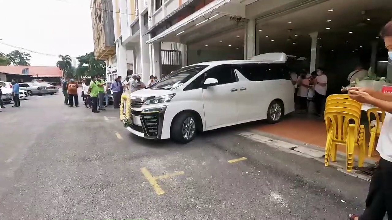 邻里纠纷丧命家门的华团座办出殡
