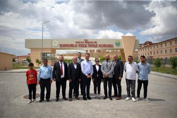 TDP Genel Başkanı Sarıgül cezaevi önünde "af çağrısı"nı yineledi