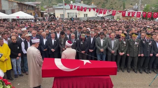 Şehit Piyade Uzman Çavuş Ömer Yıldırım son yolculuğuna uğurlandı