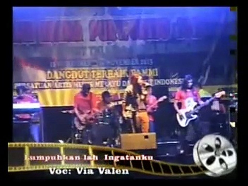 Lumpuhkan lah Ingatanku ( Cover Via Valen )