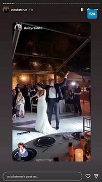 Aykut Erdoğdu ve Tuba Torun evlendiler, 'Ağlatan Kafe' ile dans ettiler