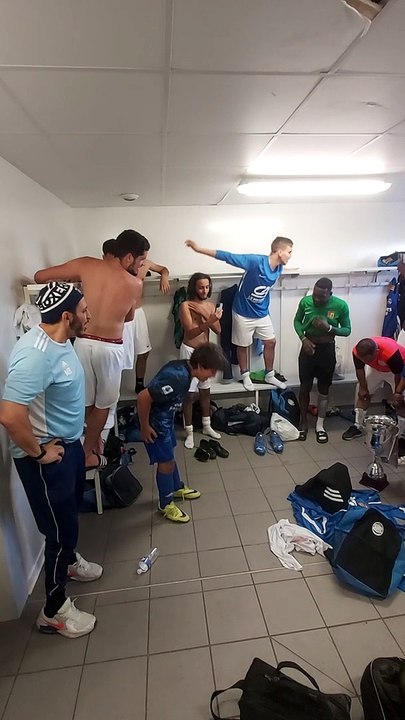 Félicitation à nos Séniors qui remportent la Coupe GLM (Lucien Guichard) en s'imposant 1 - 0 face à l' E.S. Trinité !