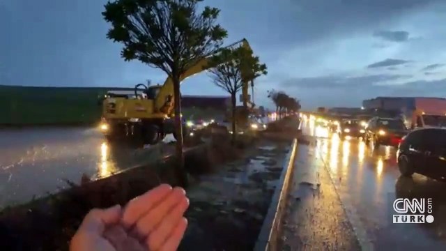 CNN TÜRK ekibi sıcak bölgede! Sel nedeniyle Akyurt'a ulaşım kapandı