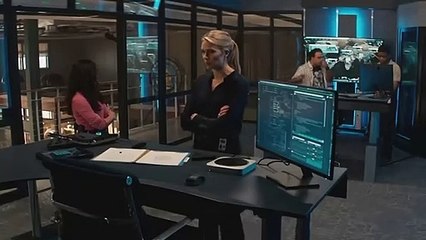 NCIS - Hawaii S01E22 Ohana - (HD) Finale Vanessa Lachey