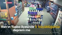 Van'da 5 büyüklüğündeki deprem kameralara yansıdı