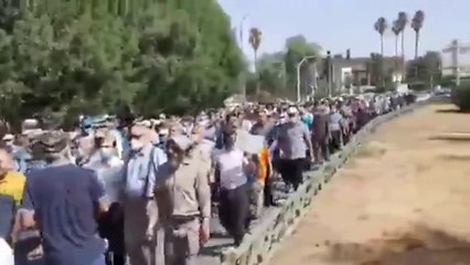 انضمام التجار لاحتجاجات إيران.. الصرخات تتعالى