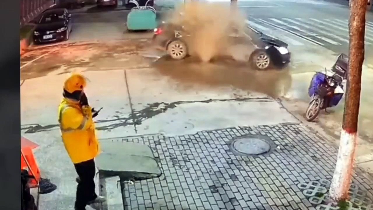 Total idiots at work