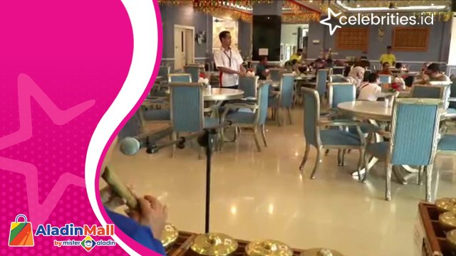 Viral, Rumah Makan Padang Terbesar di Dunia dengan 1.000 Kursi