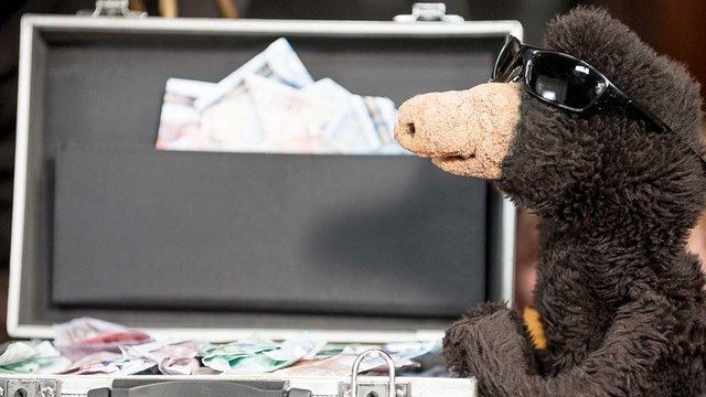 Geld her oder Autsch'n! - Erster Trailer zum René-Marik-Film mit Christoph Maria Herbst