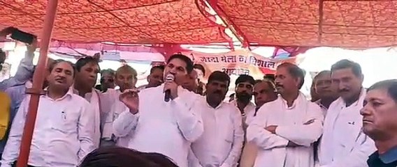 आध्यात्मिक रंग में दिखे मंत्री, सुनाने लगे महाभारत के प्रसंग