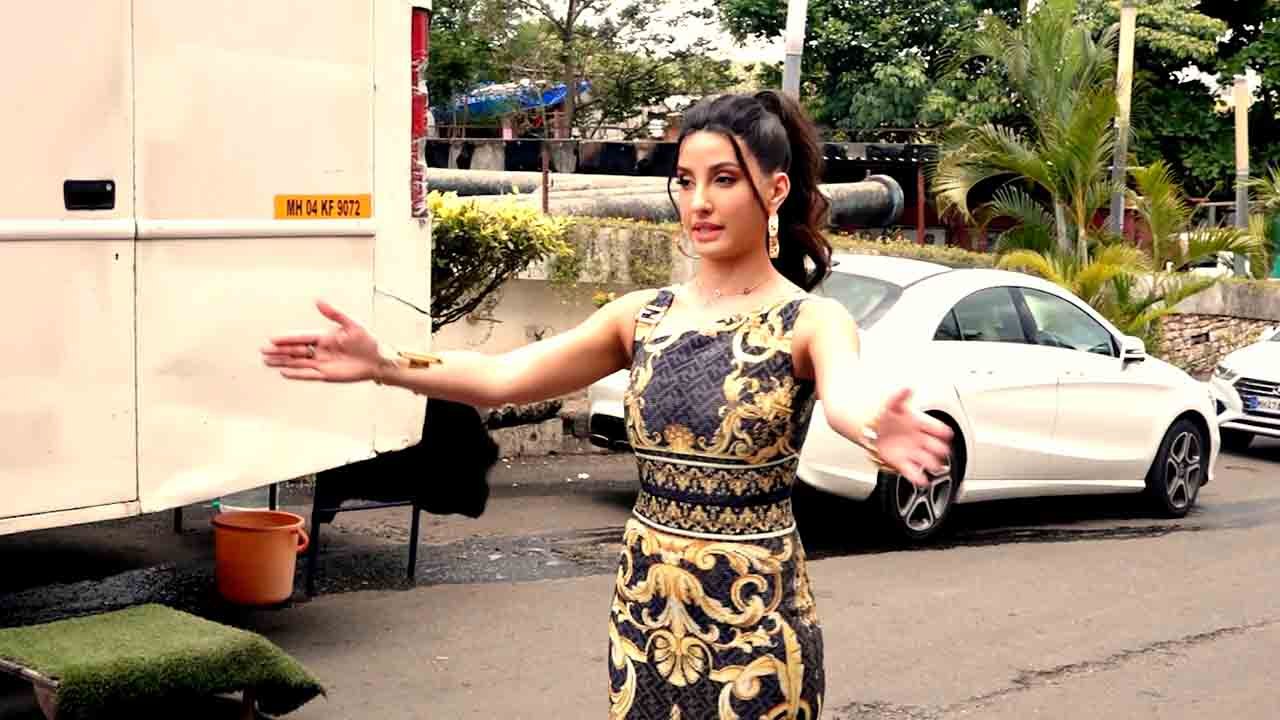 Nora Fatehi पहुंची Dance Deewane Junior के set पर, Nora के इस लुक ने जीता दिल | FilmiBeat*Bollywood