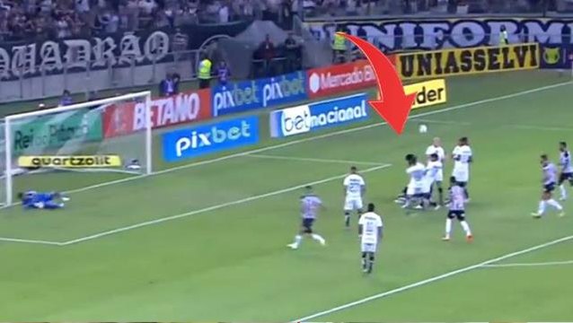 Barajdakiler ucuz kurtuldu! Hulk'un vurduğu şut stadı inletti