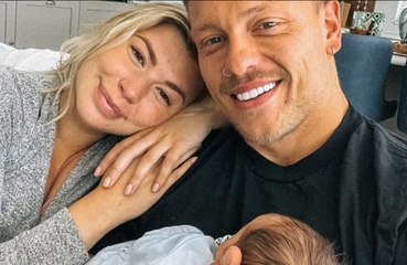 Olivia Bowen gives birth to a baby boy