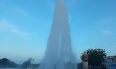 કચ્છઃ નર્મદાની લાઈનમાં ભંગાણ સર્જાતા સેંકડો લિટર પાણીનો થયો વેડફાટ, જુઓ વીડિયો