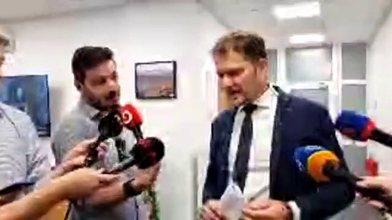 ZÁZNAM: Brífing ministra financií I. Matoviča