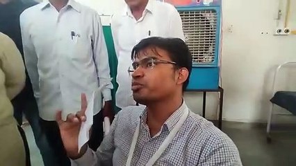 अतिक्रमियों ने तहसीलदार पर जेळी से हमलाकर हाथ तोड़ा, कांस्टेबल का हाथ काटा, घायल अधिकारी ने भी दिया खुला चैलेंज