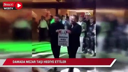 Damada görülmemiş şaka: Altın yerine adının yazdığı mezar taşı hediye ettiler