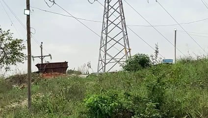 Esquadrão de bombas detona granada improvisada