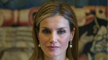 GALA VIDEO - Letizia d'Espagne accro à la chirurgie esthétique : le documentaire qui créé le malaise