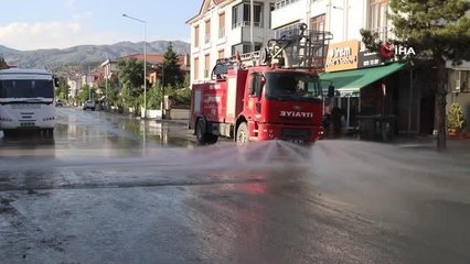 Yaşanan sel felaketinin ardından başlayan temizlik çalışmaları sürüyor