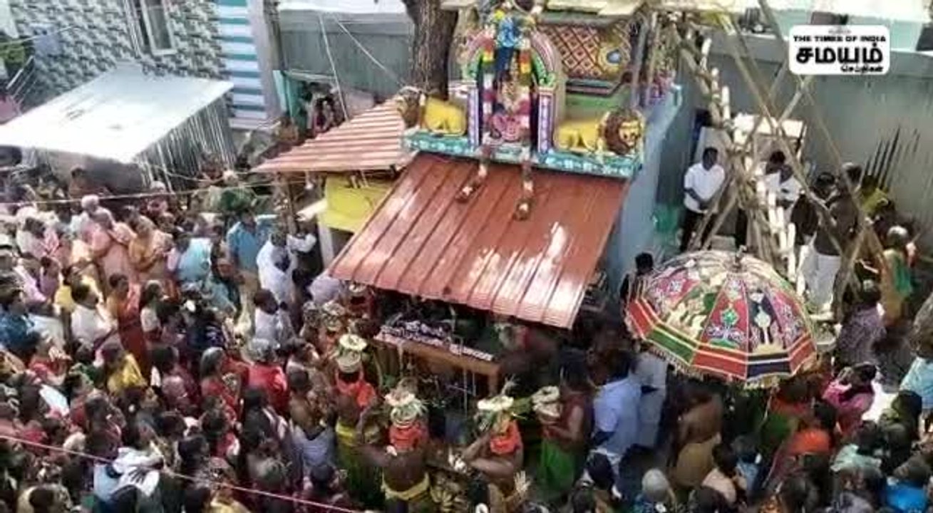 கரூர் வேம்பு மாரியம்மன் கோயில் கும்பாபிஷேகம்; திரளான பக்தர்கள் பங்கேற்பு!