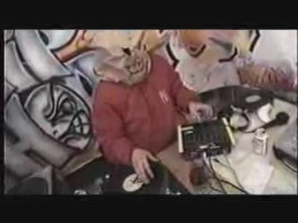 Shiggar trailer DJ Scratching