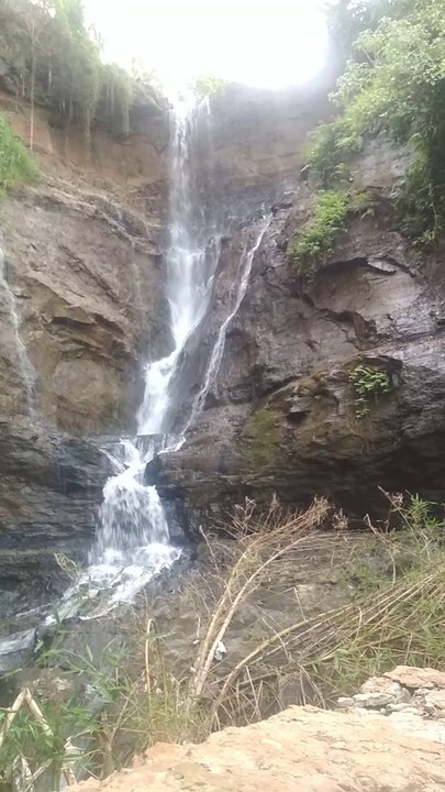Air terjun jurang nganten
