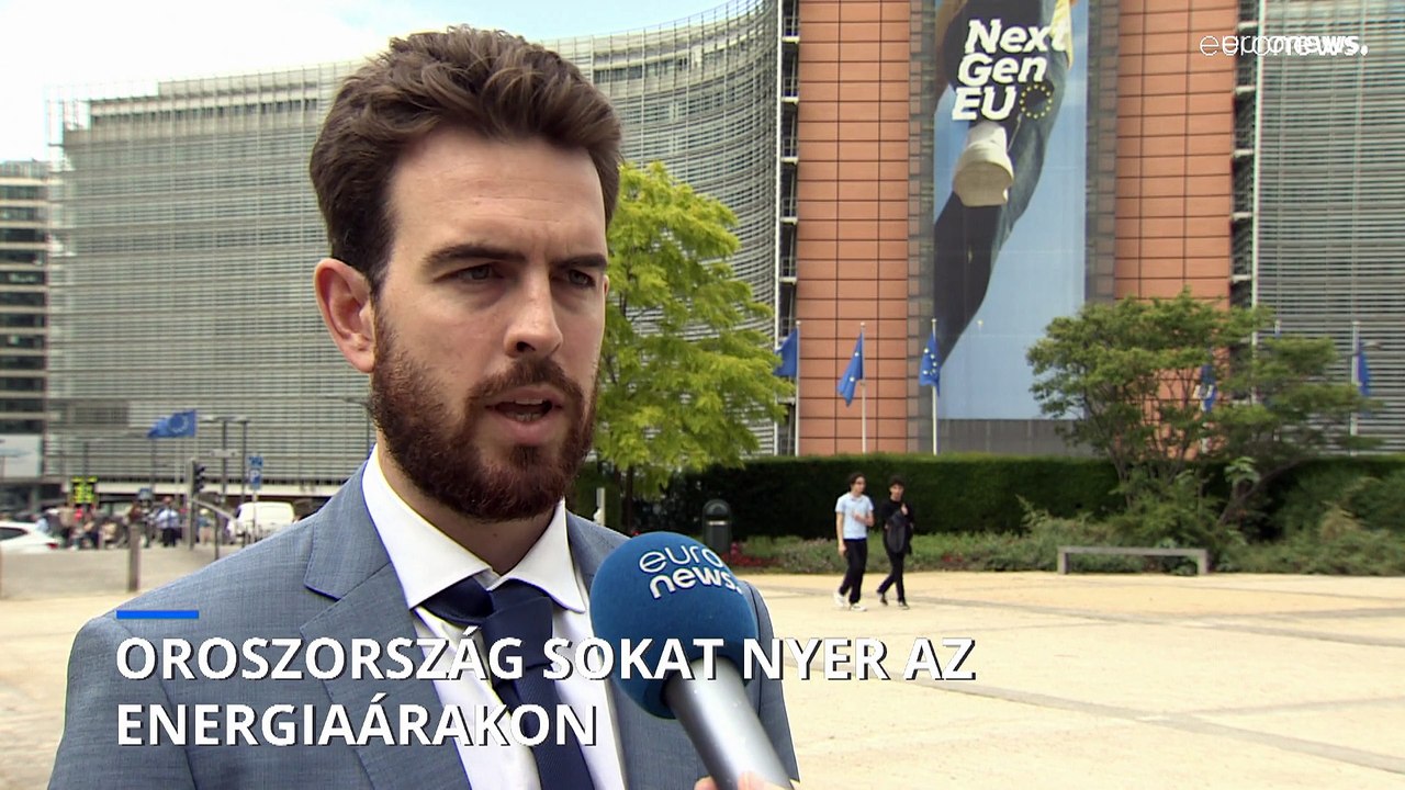 Egy év alatt 60 százalékkal drágultak az Európába szállított orosz energiahordozók