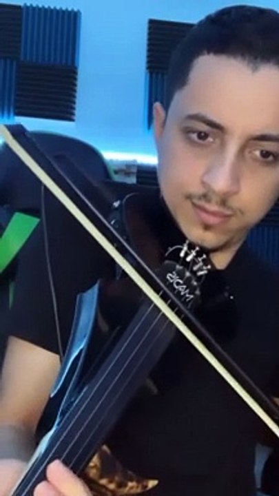 Instrumental me violinë Kristina Xhaferaj live 2022